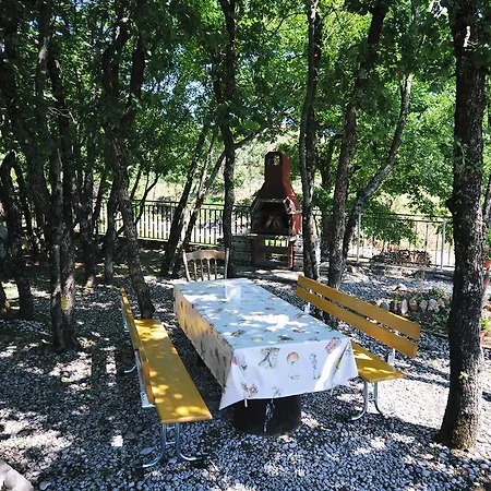 Rutar בית הארחה