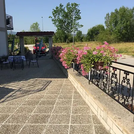 Rutar Guest house Rupa